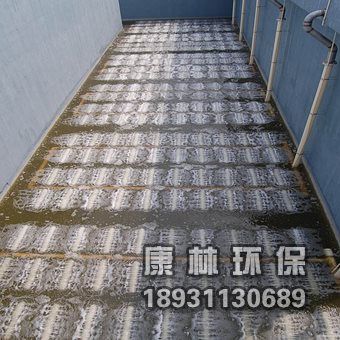 管式曝氣器（qì）安裝